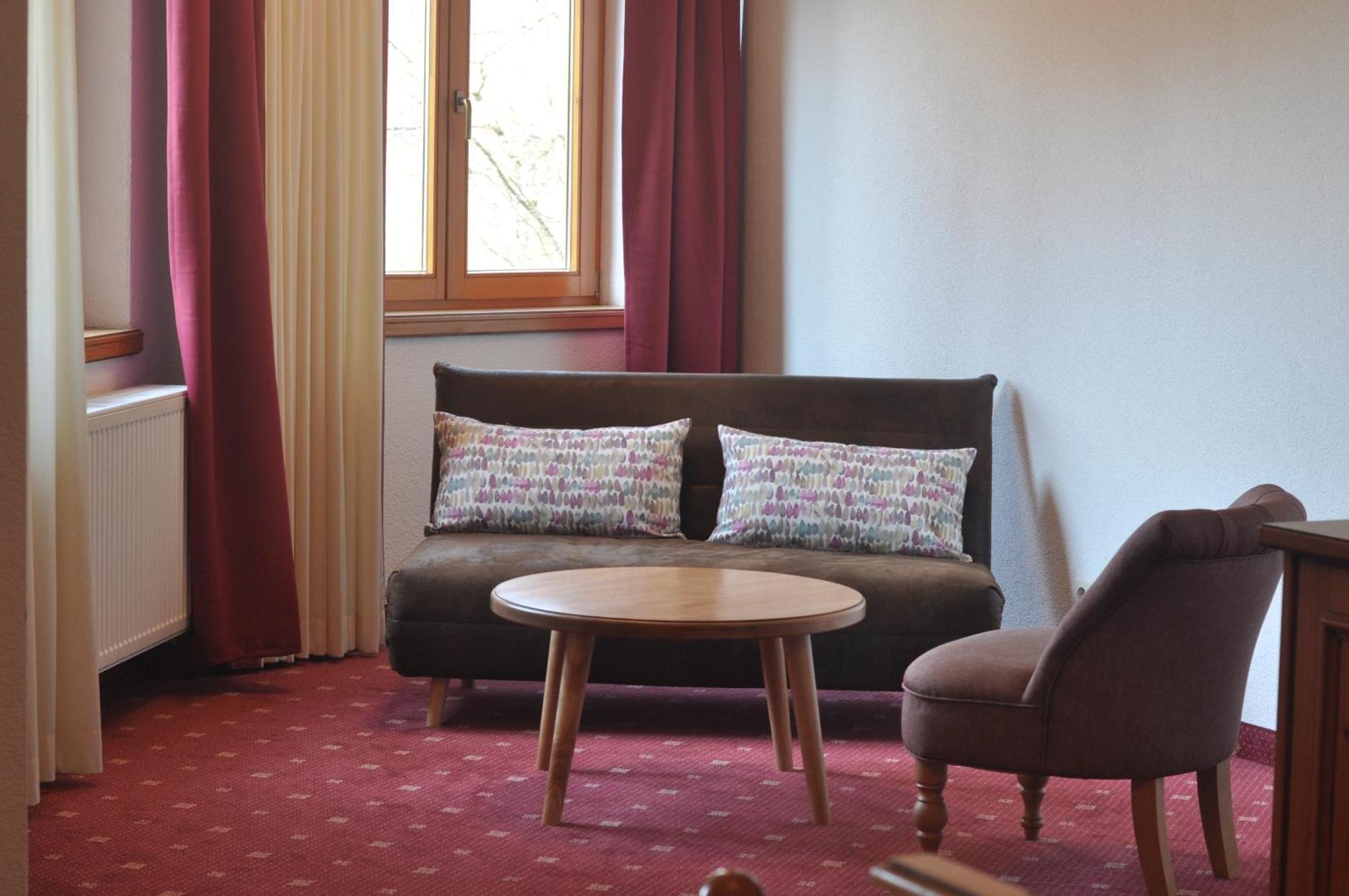 Hotel-Restaurant Kreuzberghof Tagungs- Und Veranstaltungshotel Tiefenbach  Kültér fotó