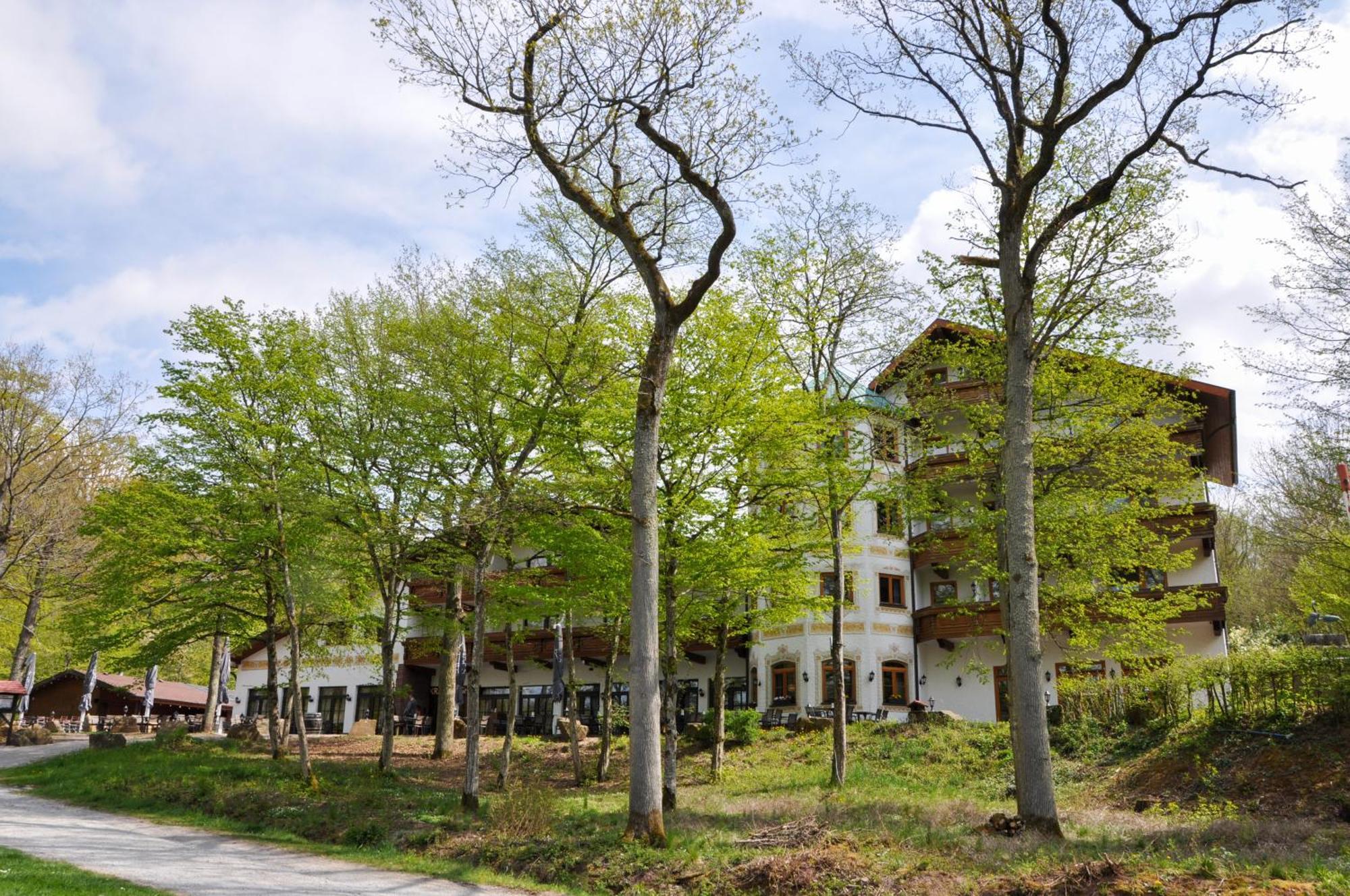 Hotel-Restaurant Kreuzberghof Tagungs- Und Veranstaltungshotel Tiefenbach  Kültér fotó