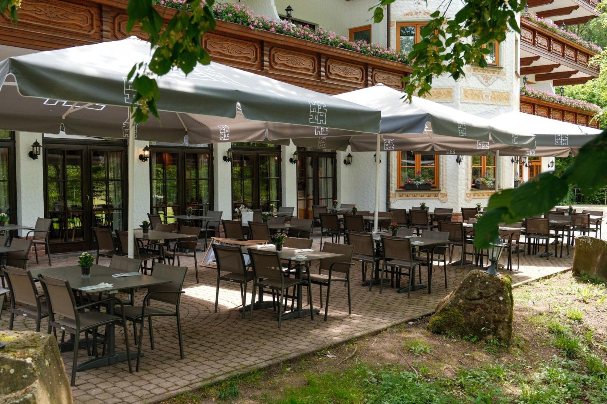 Hotel-Restaurant Kreuzberghof Tagungs- Und Veranstaltungshotel Tiefenbach  Kültér fotó