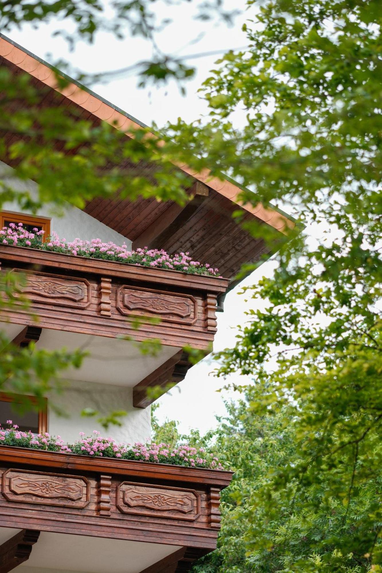 Hotel-Restaurant Kreuzberghof Tagungs- Und Veranstaltungshotel Tiefenbach  Kültér fotó